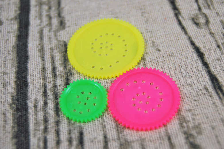 ダイソーおすすめ文房具「デザイン定規」のアップ画像