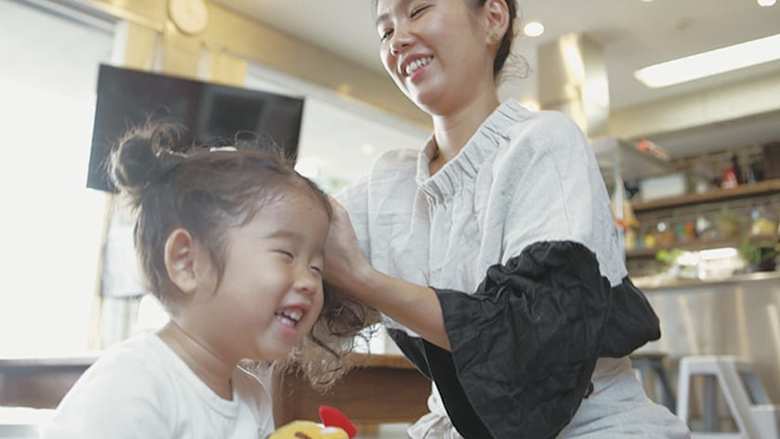 映画『ママをやめてもいいですか！？』より