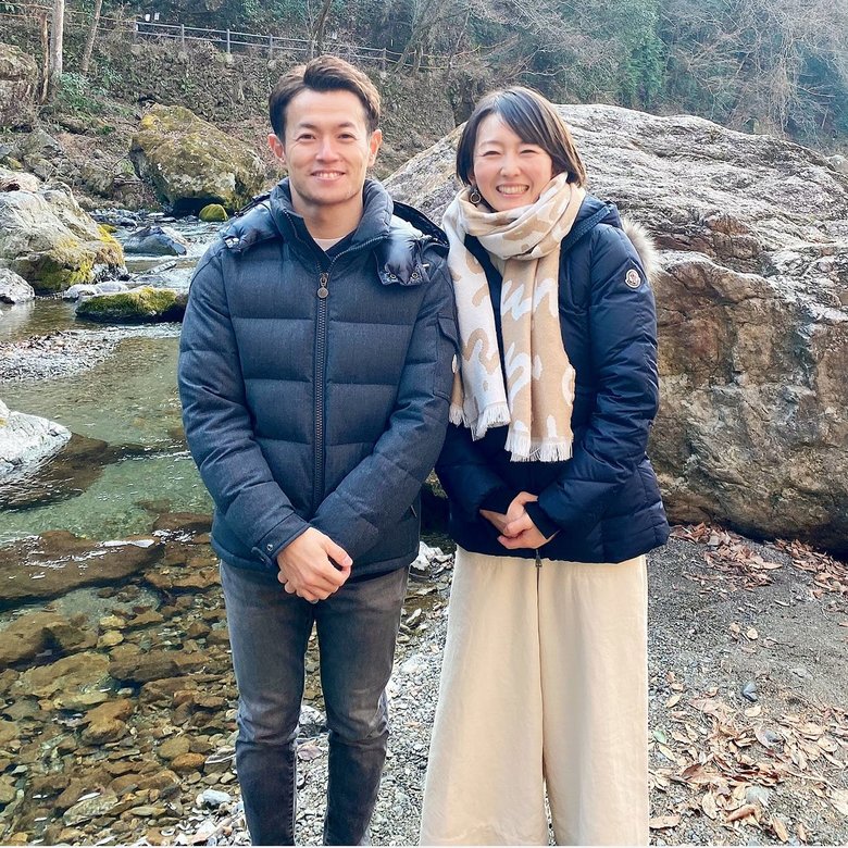 今年1月にTwitterに投稿されたご夫婦の仲の良さが伝わる1枚