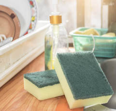 3秒で破けたストッキング… 買い物で安さを求めすぎるとやっぱり損をする？