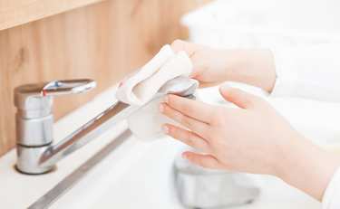 蛇口の水垢がお酢でピカピカになるきちんとした理由