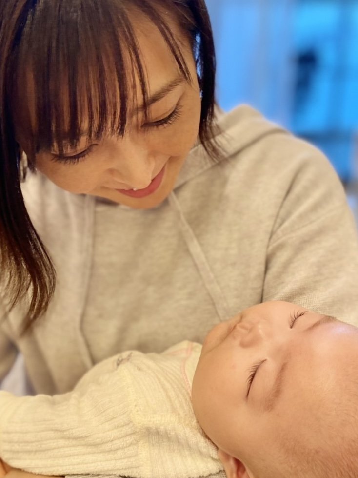高度異形成の告知の前日。親友の赤ちゃんを抱っこする私