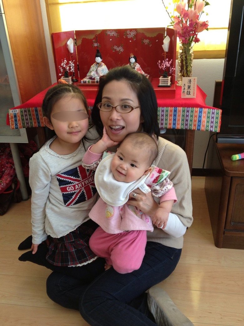 小倉弘子と長女、次女