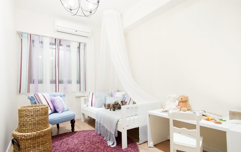 【ダニの多い場所5】子ども部屋は掃除が行き届かないと寝具類やぬいぐるみなどでダニの増殖も