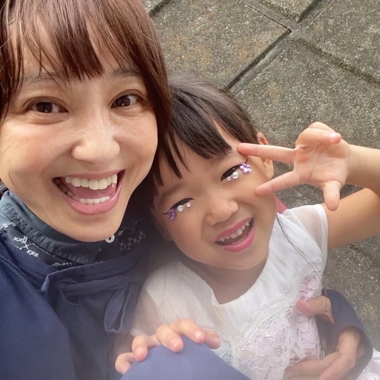 ハッピーな笑顔は親子そっくり！