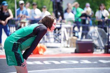 元女子バスケ日本代表・藤岡麻菜美が歩む「高校のコーチと3人制バスケ選手」の二刀流生活