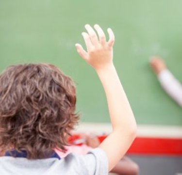 イヤイヤ期の後は「なぜなぜ期!?」子どもから質問攻めを乗り切る術