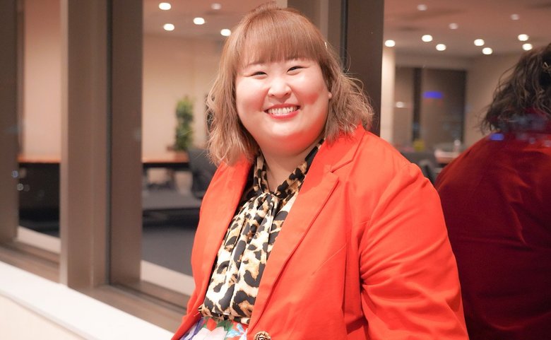 「笑いながら撮影していた」かなでさんのビッグスマイル