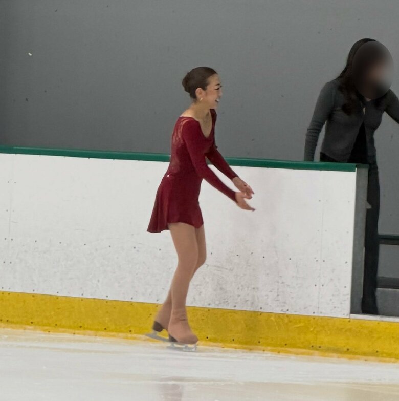「氷上のアクトレス」は健在。45歳の現在も現役時代と変わらぬ姿をみせる村主さん