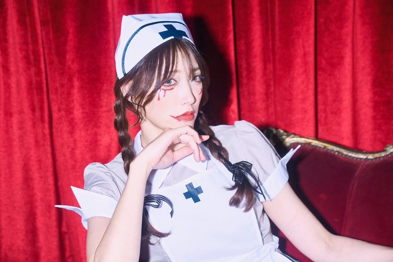 ハロウィンではナースの仮装を披露したことも