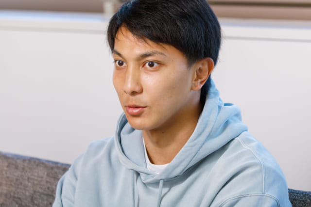 現在はプロだが、社員選手の経験も。「今はラグビーに集中できる環境でありがたいです」