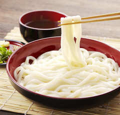 「丸亀製麺」社長直伝の釜玉うどんアレンジ法に「見てるだけでよだれが…」