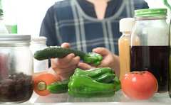 東ちづるさんがハマった超簡単ピリ辛レシピ「リピ決定です!!」