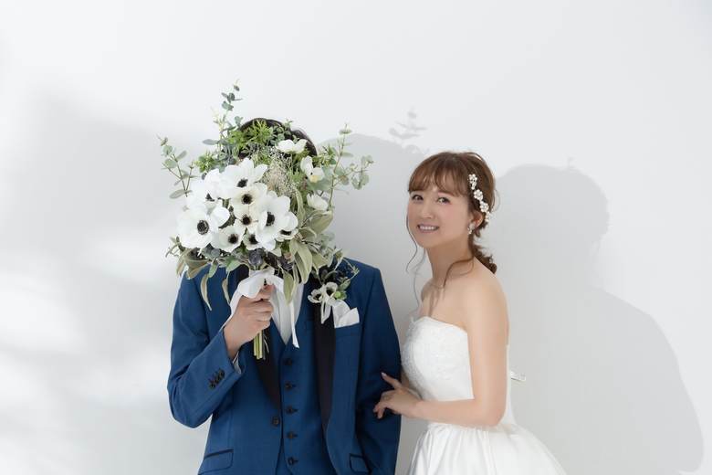 ご主人との貴重なウェディングフォト