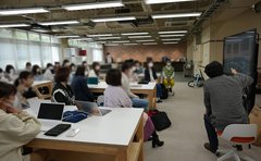 女子大初の工学部があえて専攻コースを設けない理由