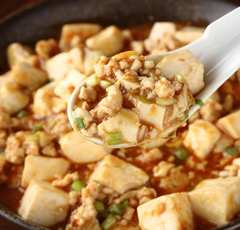 レトルトの麻婆豆腐が劇的進化!?専門店のアレンジ「魅力的すぎる!!」