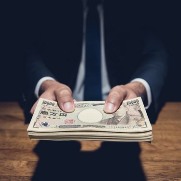 「これで許してよ」離婚は避けたい高収入不倫夫〝妻への慰謝料300万円〟