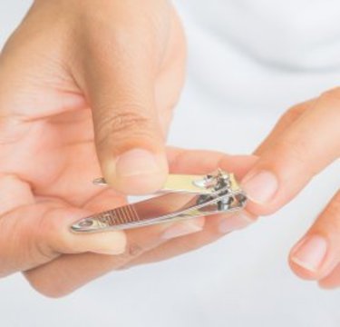 切った爪が捨てられない…夫の知られざるヤバい収集癖に御用心！