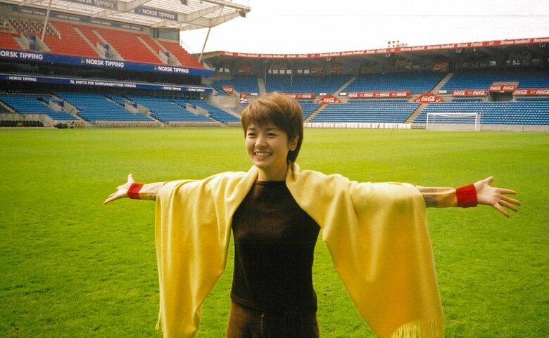 ドイツワールドカップの直前、ノルウェー遠征の取材をする西山アナ