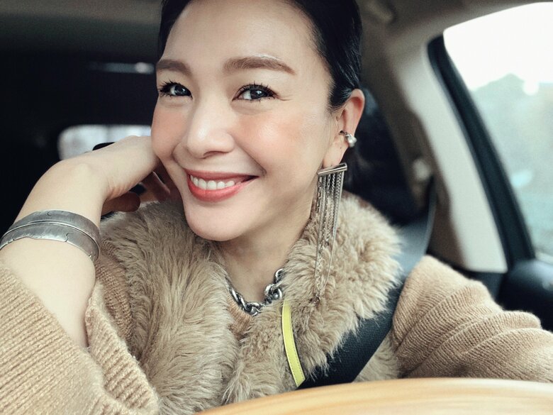 車内で撮影した1枚「運転も移動中の時間も好きです！」