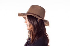 コーデの時短着こなし術！ミモレ丈フレアスカート編