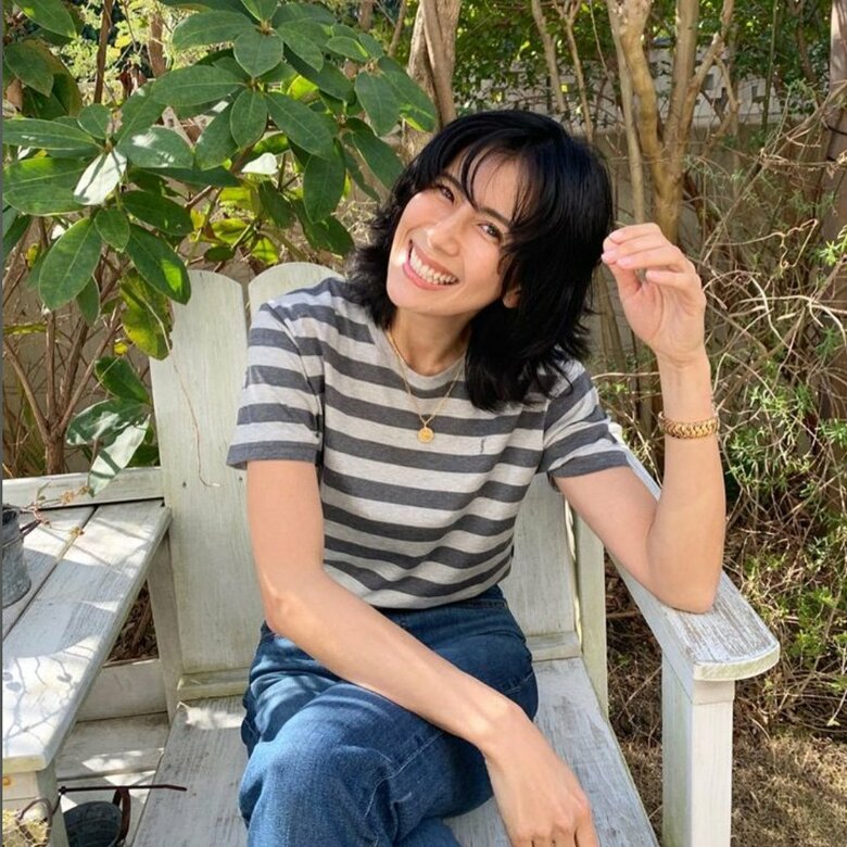 鎌倉の自宅の庭にて