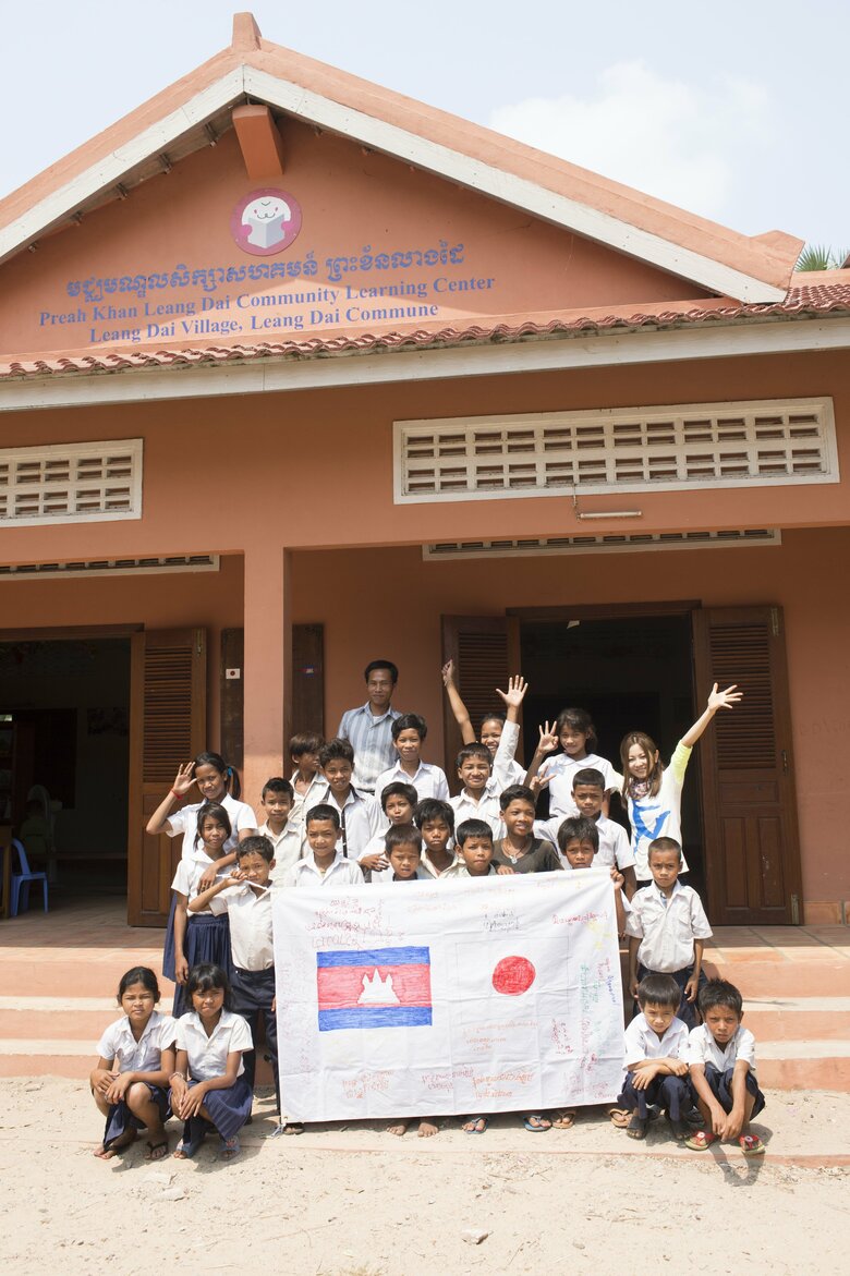 カンボジアで寺子屋を建てるプロジェクトを行う倉木さん