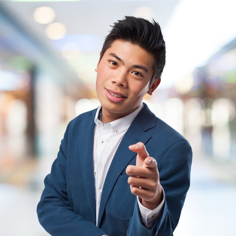 ライター：恩田有起
自宅で、仕事と介護をしながらライターとして活動中。大学生と中学生の子を持つ二児の母。マイブームはひとりカフェ。ipadや手帳を持ち込んで、まったりと作業することがなによりの贅沢。最近の悩みは、カフェスイーツを食べずにはいられないこと。