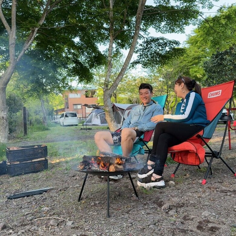 2025年5月　キャンプを楽しむ2人