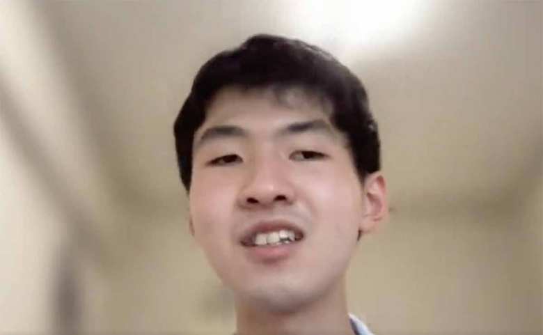 丁寧に取材に応じる和田さん