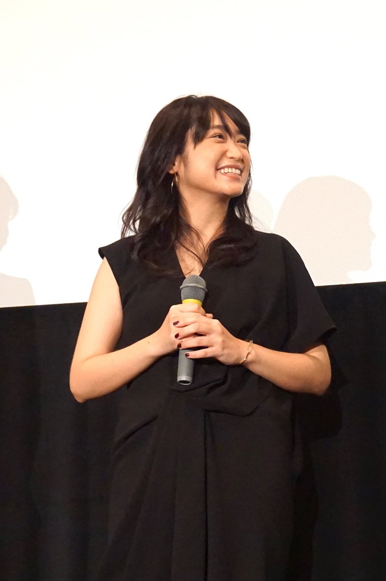 安藤さんから「池脇千鶴の芝居が好き」と告白される池脇さん