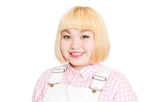 《市役所の手話通訳から芸人に転身》両親がろう者の大屋あゆみ きつい仕事でうつ状態のときに見たCMの「衝動」