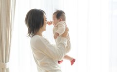 小中学生100万人減少！？このまま出生率が下がると、子供たちの未来になにが起きるのか