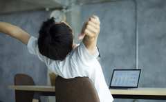 「一番いいっすよ」星野源さんも絶賛したシソンヌの“生き方ルール”