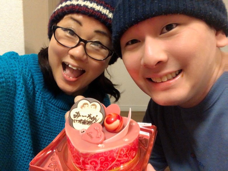 みはるさんとMr.シャチホコ夫婦 お誕生日にハートのケーキを