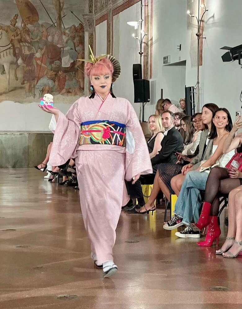 ミラノ・コレクションでは桃果さんディレクションの「MOMOKA TOKYO」をお披露目