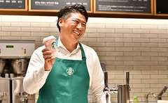 スターバックスのSAKURAシリーズはなぜ桜の開花より早く発売？ヒット商品の背景を開発者に聞く