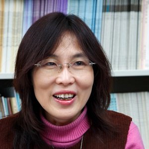 渡辺弥生教授