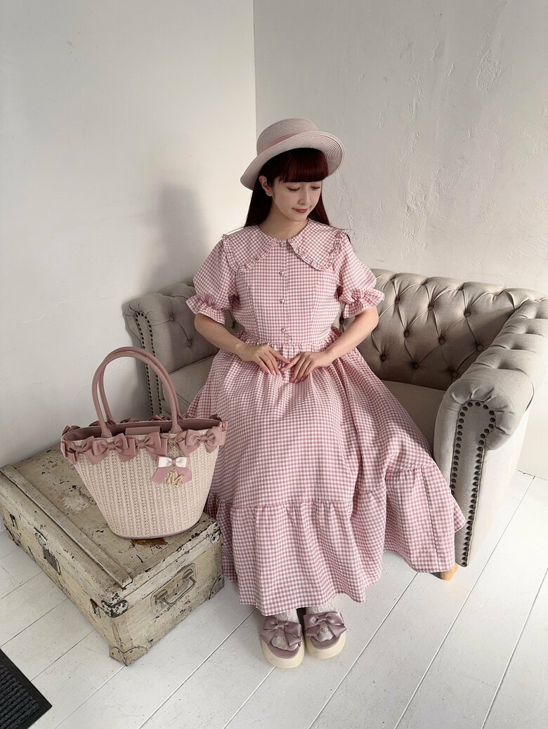 しまむらさんコラボのお洋服。ロリータファッションってかわいい！