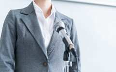 アンチエイジングは声から！声帯の筋トレで「１オクターブ高音が出るように」