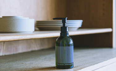 Komons「Don't Look Back in Anger」自然素材が手肌にも環境にも優しい食器用洗剤