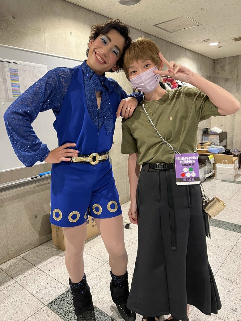 「キンキーブーツ」のローラに扮した織田信成さん。メイクは妻の茉由さんが担当