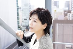 中山忍「スーパーアイドルの妹という立場をずっと拒否してた」受け入れられたきっかけは姉・中山美穂のひと言