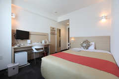 ホテルがオフィスに!?出勤者数を減らすホテルの取り組み