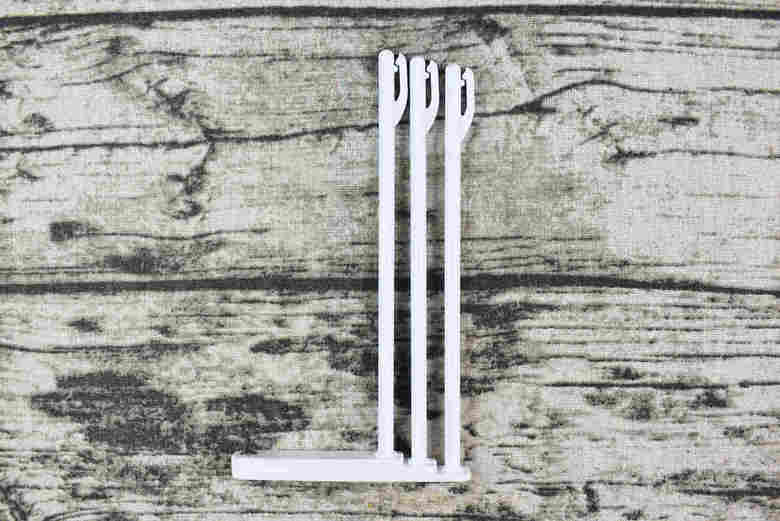 セリアのおすすめキッチン用品「マルチポリ袋スタンド」の実物画像