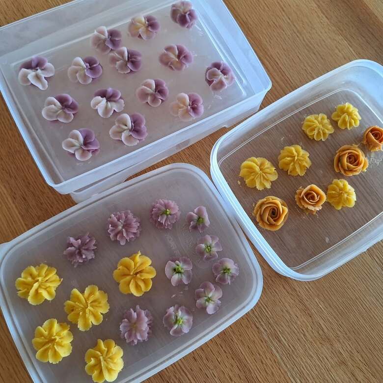 あんこのお花のデコレーション