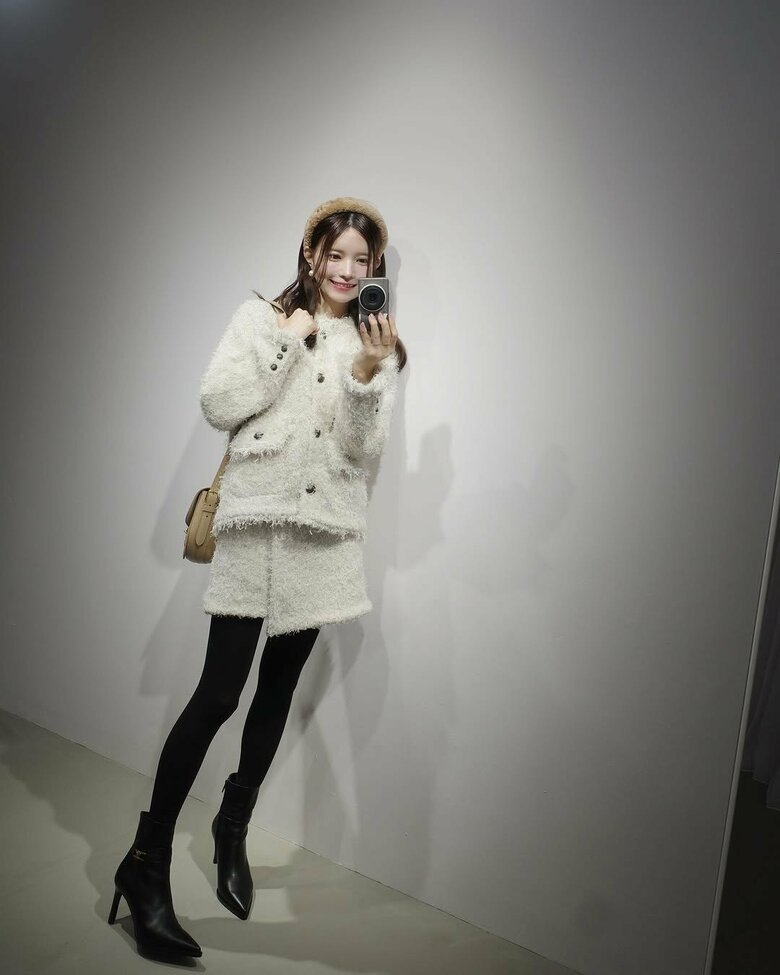 足の長さが引き立つ