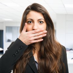 「◯◯くんのサインもらってきて！」ママ友に仕事がバレちゃって事件勃発!!