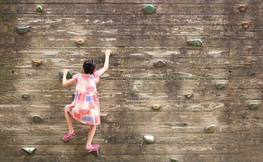 「40歳の壁」仕事・夫婦間の無理が積み上がる人生の分岐点の苦悩