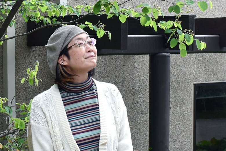 作家としての活動だけでなく、医療系専門学校で講師も務めている椹野さん